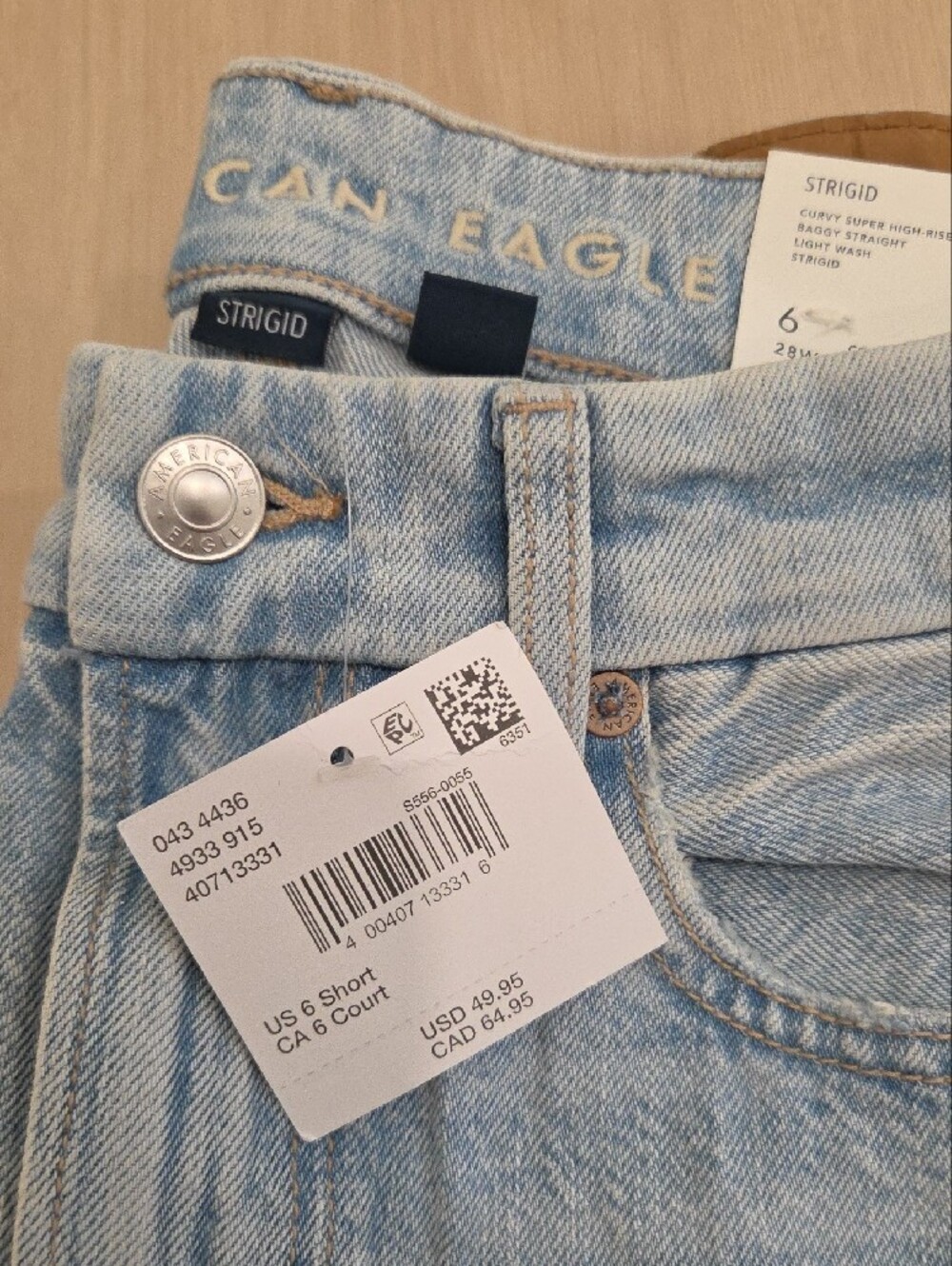 American Eagle Outfitters Super High-Rise Baggy Straight Jeans - Picture 3 of 5